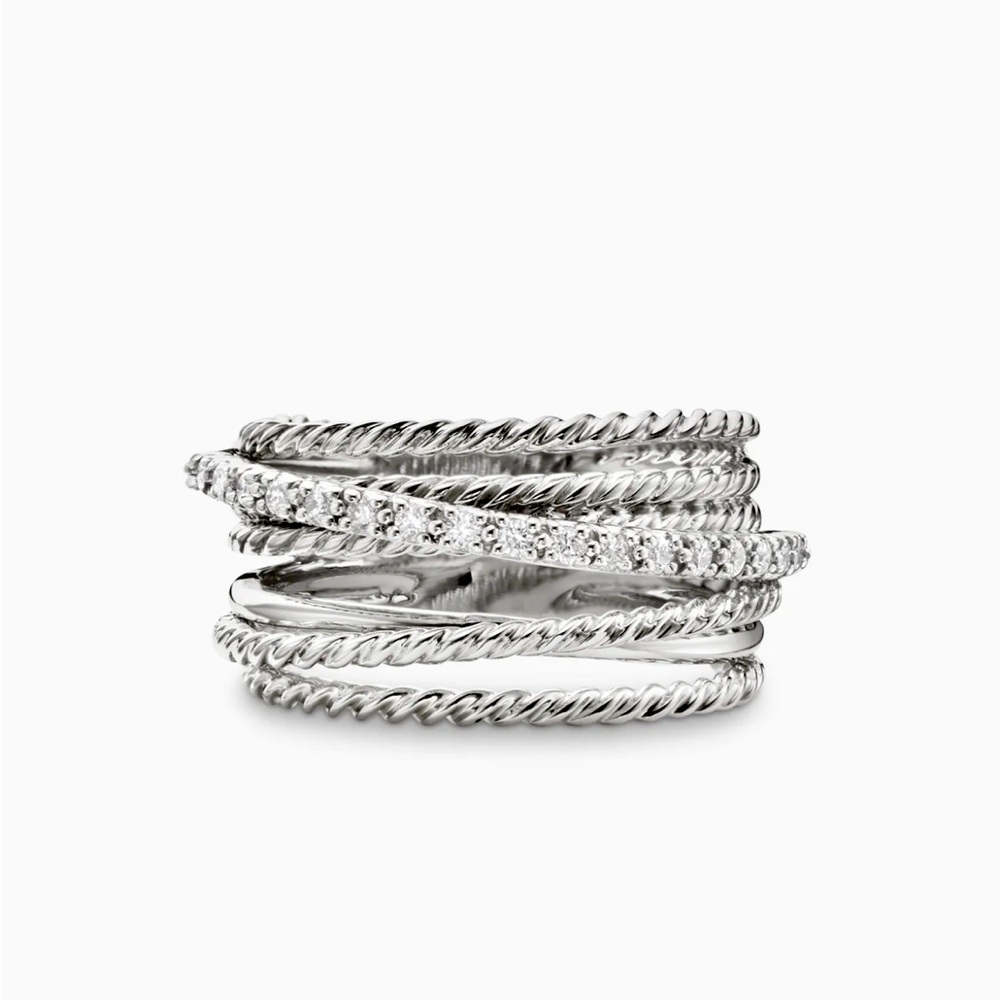 Beautiful new David Yurman Crossover Diamonds size 8, great gift